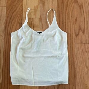 Women’s banana republic cream satin cami NWT